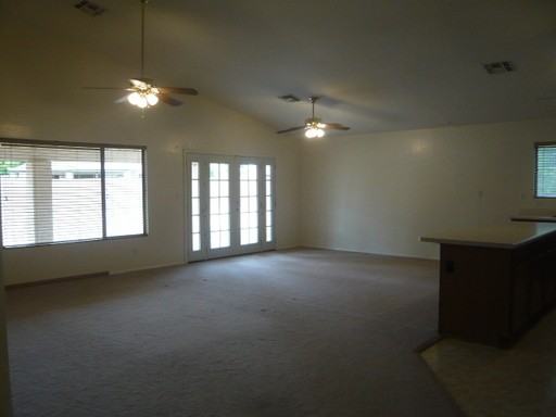 8748 W Lone Cactus Dr - Photo 2 of 11