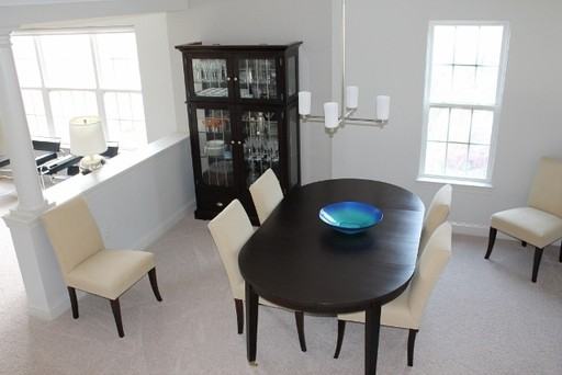 8041 Gatehouse Rd - Photo 3 of 37