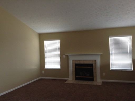 40 Meadowlands Dr - Photo 3 of 12