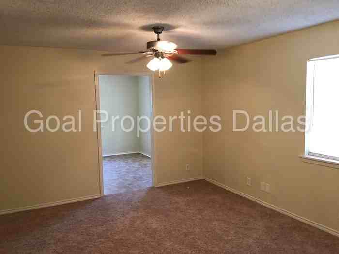 453 Bass Rd - Photo 2 of 20