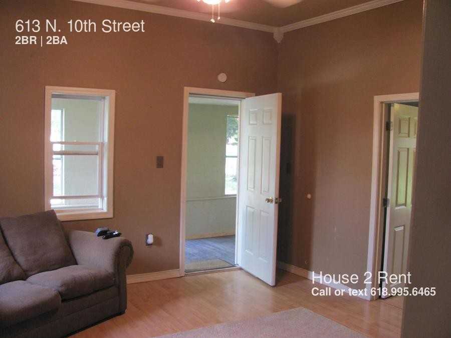 613 N 10th St - Photo 2 of 6