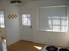 320 Jefferson St NE - Photo 2 of 7