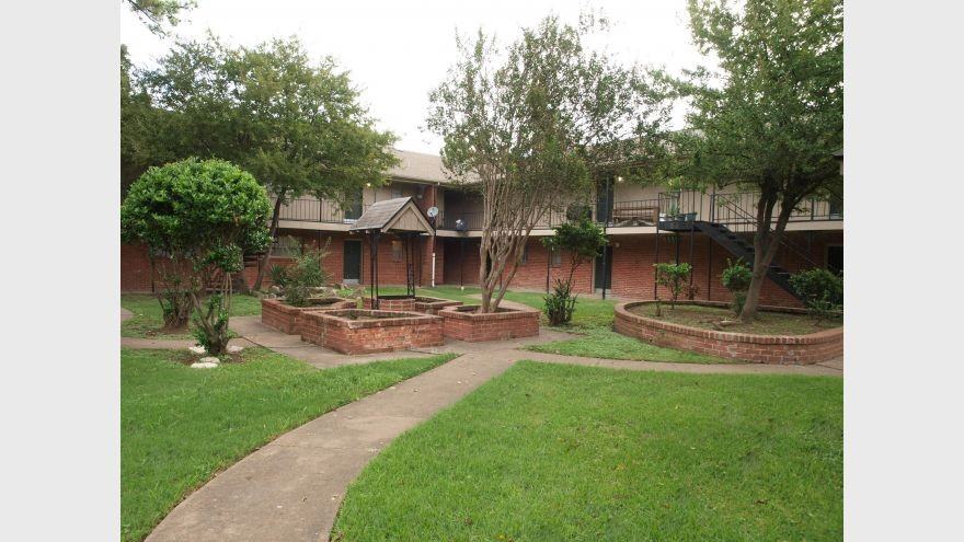 Dorchester - Photo 3 of 5