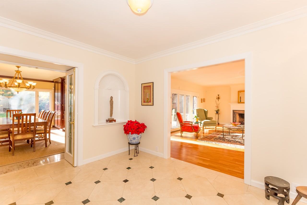 3 Corwood Rd - Photo 3 of 29