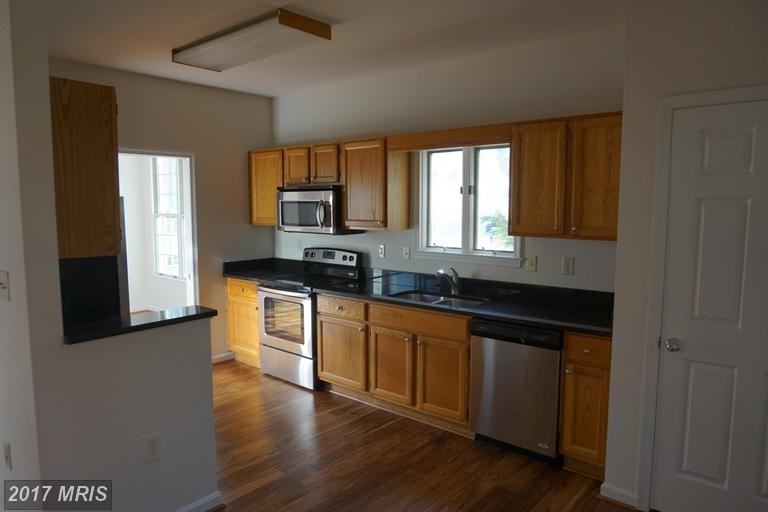 15 Swallow Ct - Photo 3 of 18