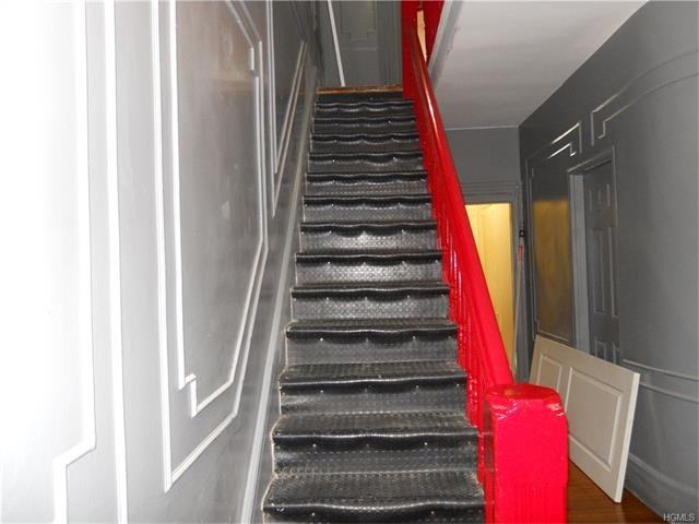 9 Liberty St WH - Photo 2 of 6