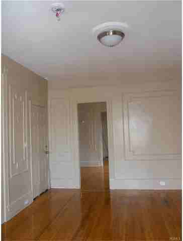 9 Liberty St WH - Photo 3 of 6