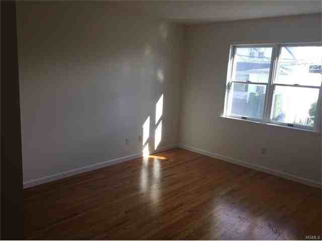 15 Brookridge Ave - Photo 3 of 6