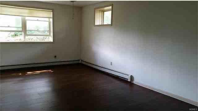 67 Mountain Rd - Photo 3 of 8