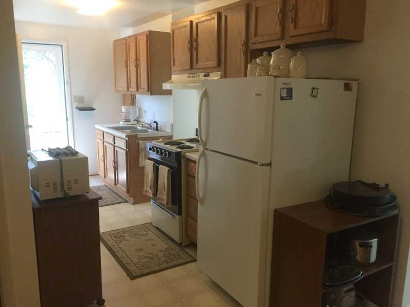 294A Hines Ave - Photo 2 of 8