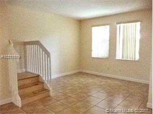 3914 SW 157th Ave - Photo 2 of 8