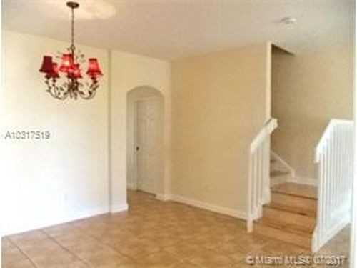 3914 SW 157th Ave - Photo 3 of 8