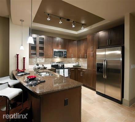 600 Congress Ave #1400 - Photo 2 of 15