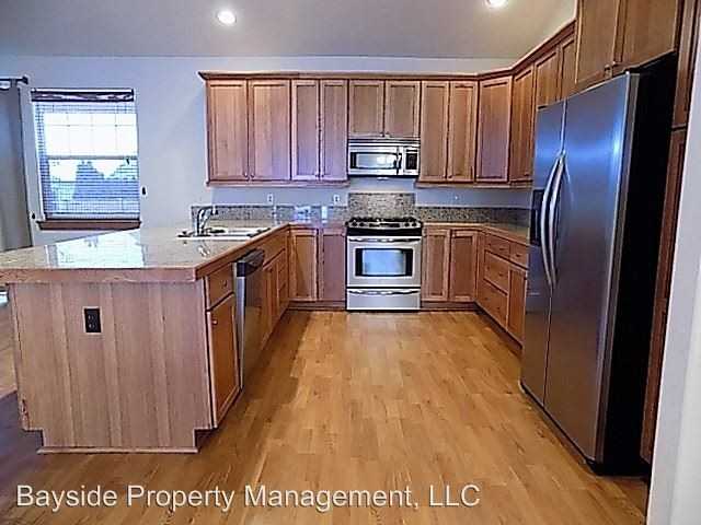 105 Marias St - Photo 2 of 5