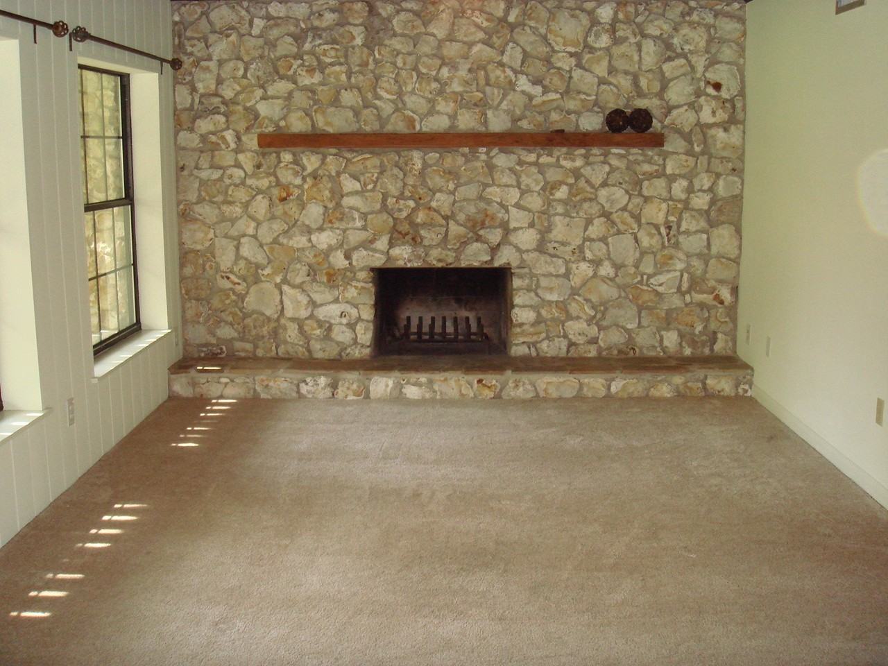 3 Lake Wood Cir - Photo 2 of 15