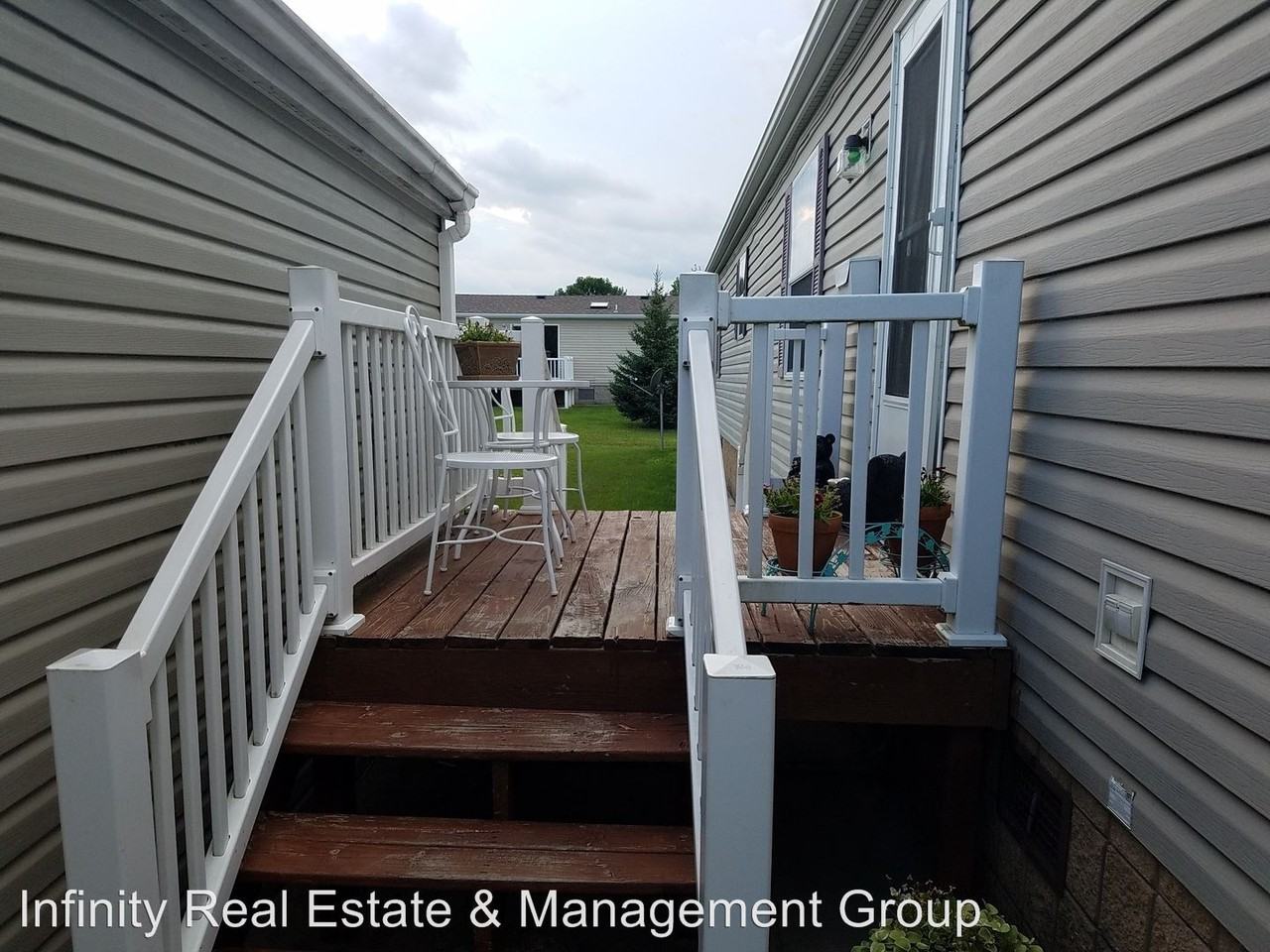 4315 Daffodil Ave SE - Photo 3 of 11