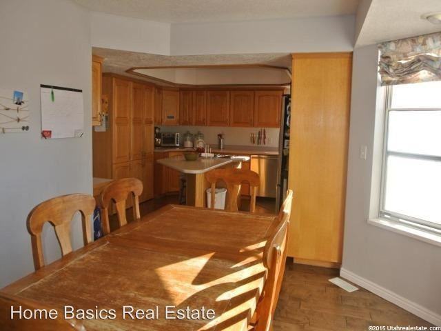 163 N 600 E - Photo 3 of 12