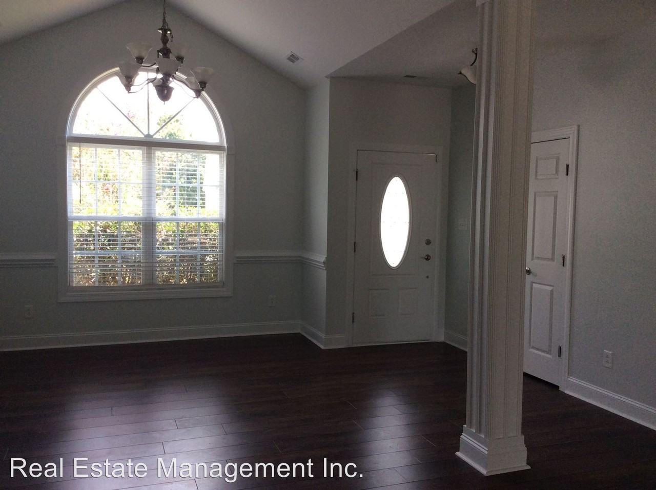 110 Frost Ct - Photo 2 of 15