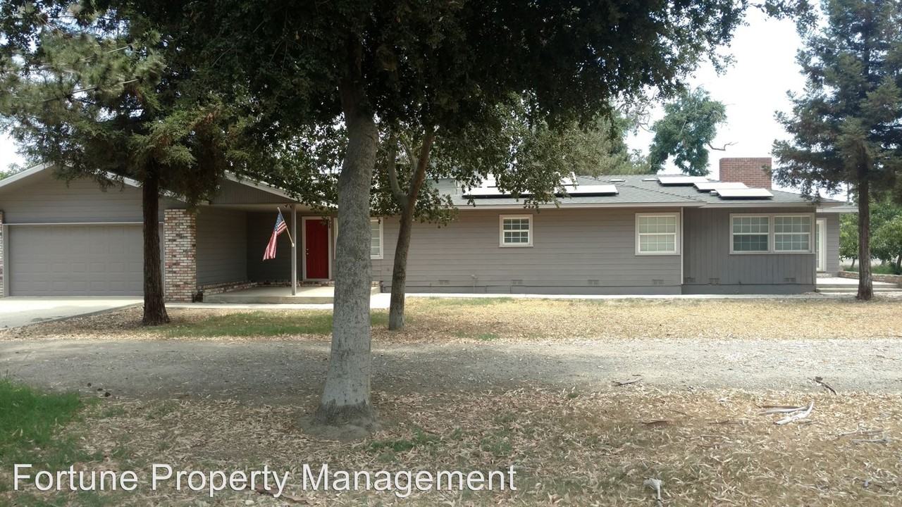 11100 1st Ave - Photo 2 of 8