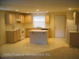5210 Grove St Units A & B - Photo 2 of 4