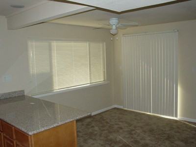 1426 Ford Ave - Photo 3 of 4