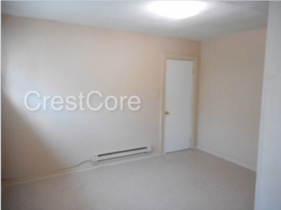 228 S Lauderdale St #1 - Photo 3 of 7