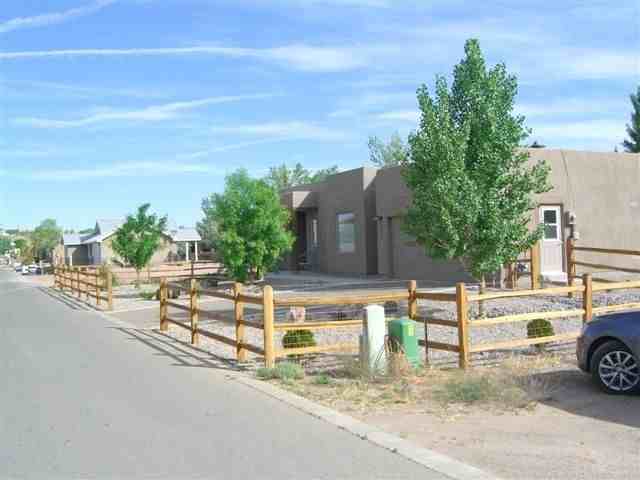 524 Avenida los Suenos - Photo 2 of 19