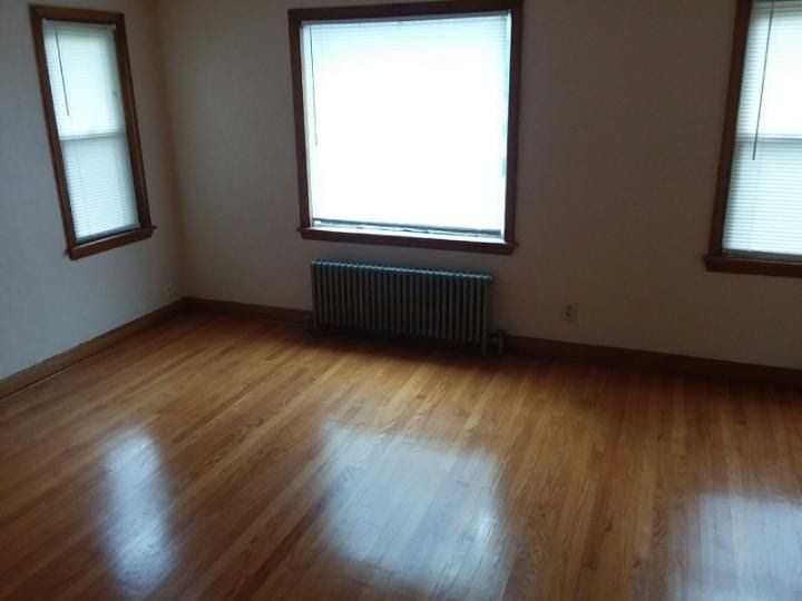 3472 S 11th St - Photo 3 of 6