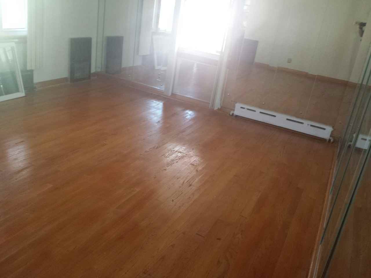 16155 Honore Ave - Photo 2 of 11