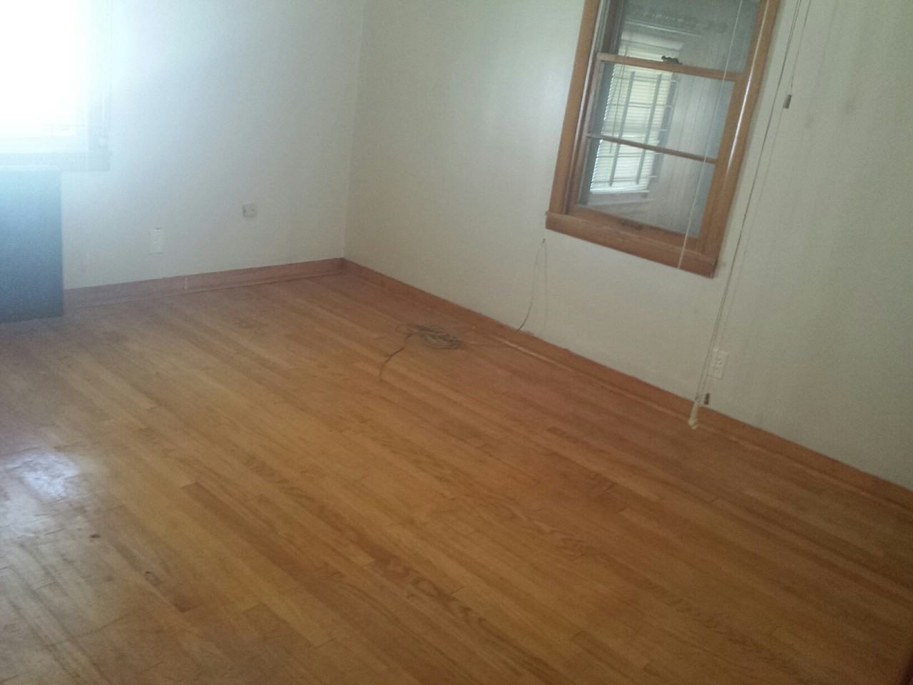 16155 Honore Ave - Photo 3 of 11