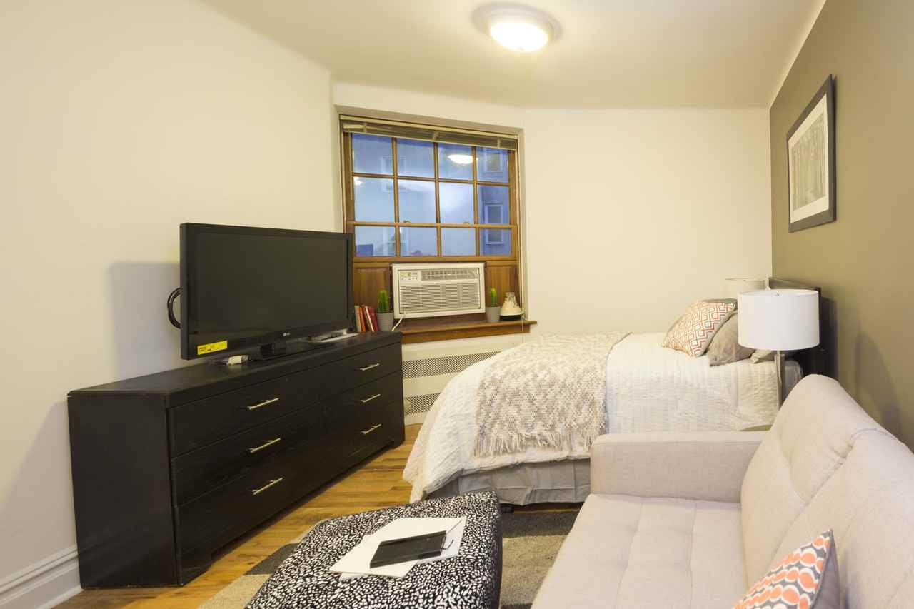 89 Hicks St #1E - Photo 2 of 5