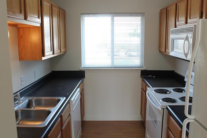 1544 Timber Creek Dr - Photo 6 of 21