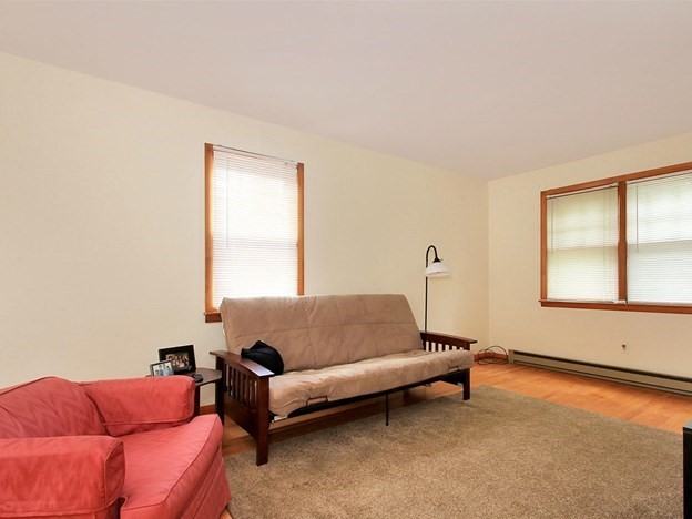 26 Willow Ave #2 - Photo 3 of 8