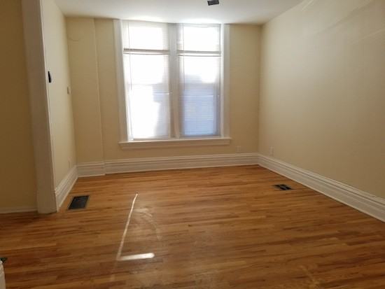 2350-52 W. Ohio St - Photo 2 of 7