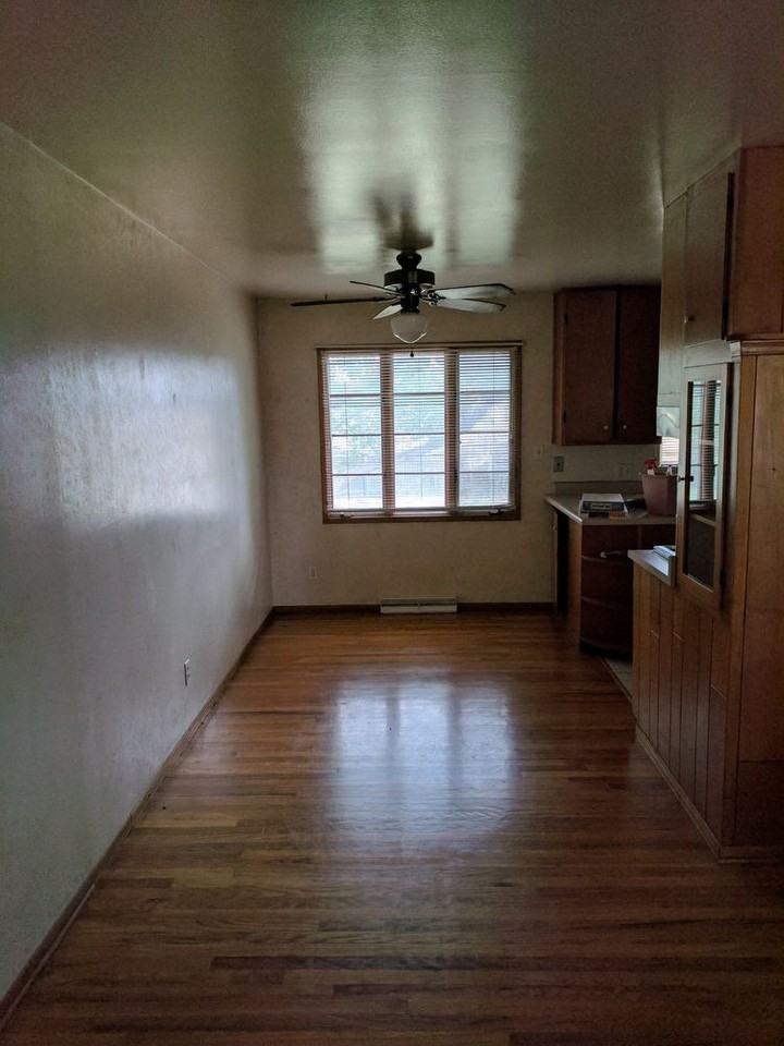 1781 Bahama St - Photo 2 of 10