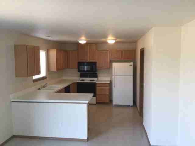 10513 192nd St Ct E - Photo 3 of 13