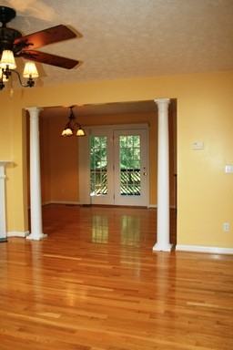 325 Jefferson Dr W - Photo 3 of 16