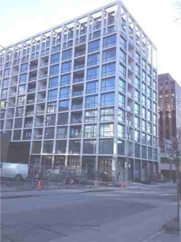 39 Brant Street #919