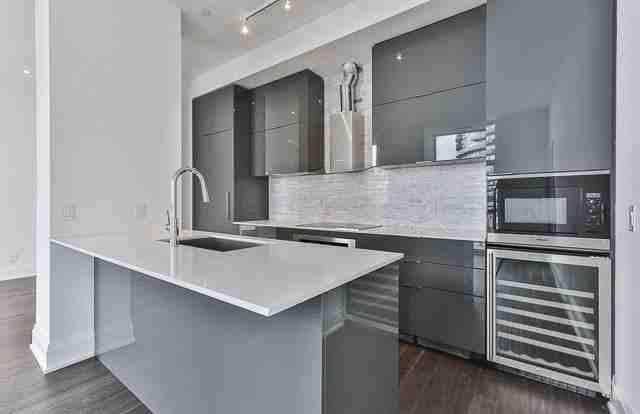 110 Marine Parade Drive #Uph1