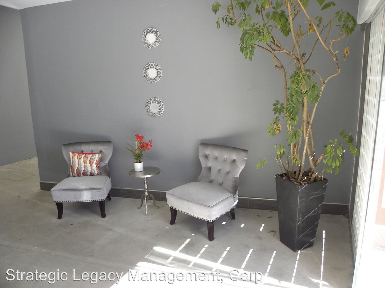 5831 Carlton Way - Photo 3 of 14