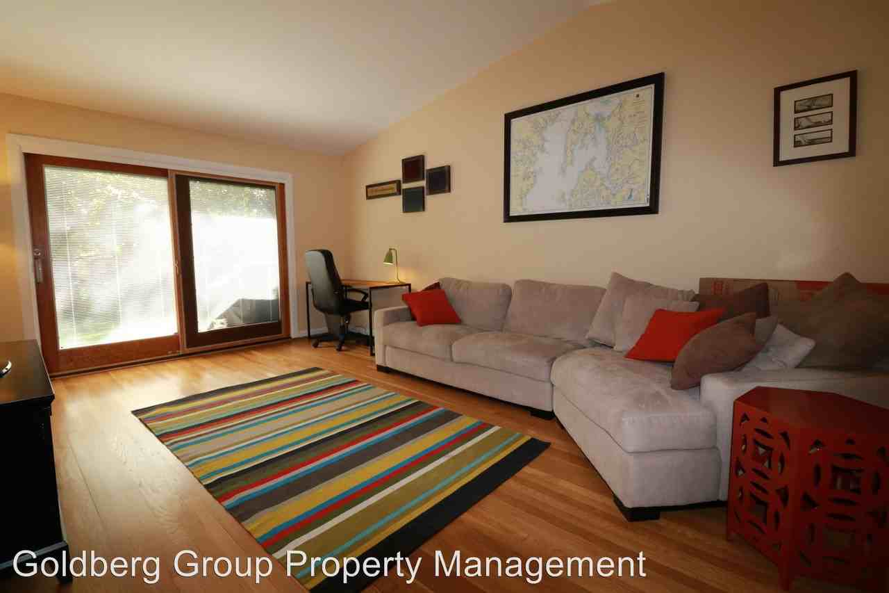 11408 Lund Pl - Photo 3 of 24