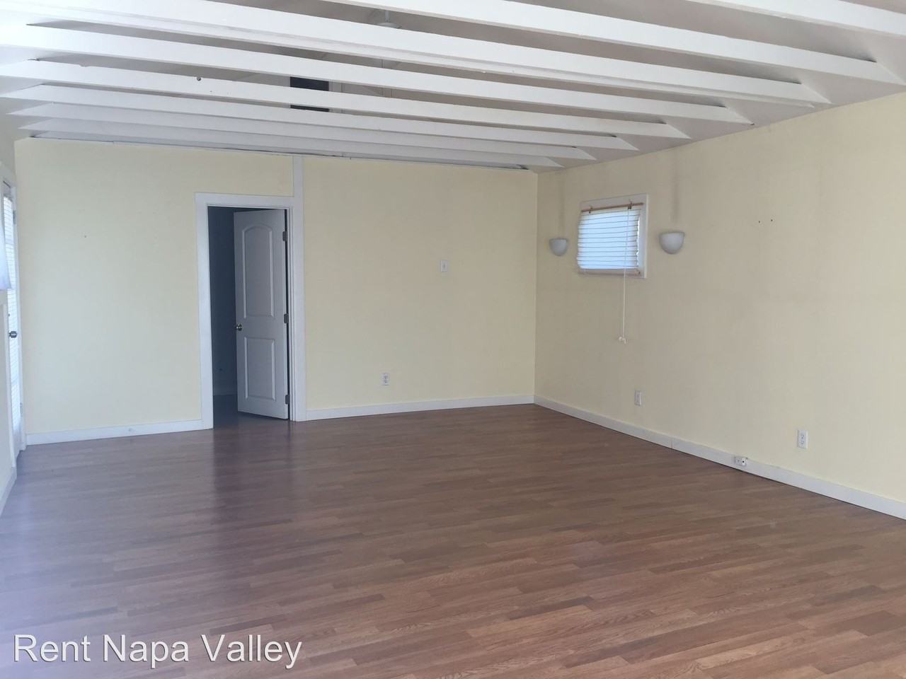 1125 Lincoln Ave - Photo 2 of 6