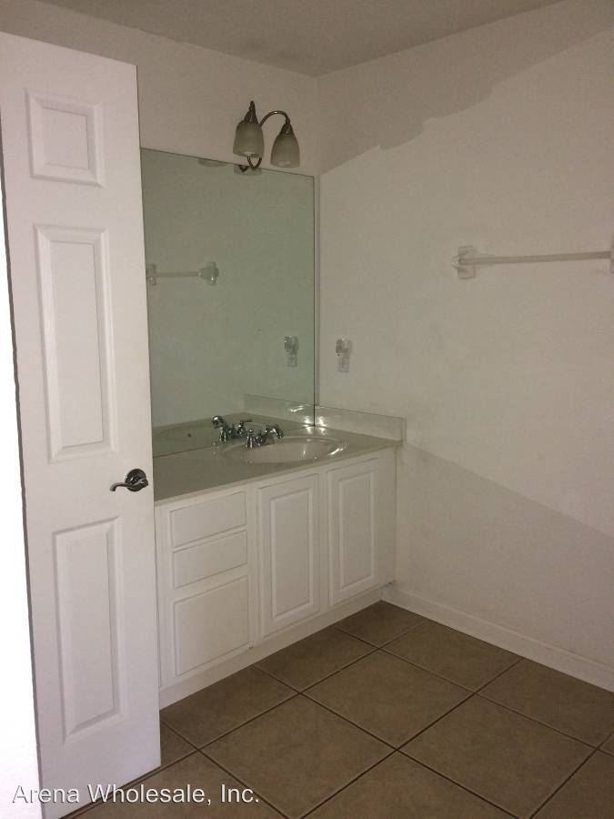 SPERONE, CADIZ, SLAVEN, SHOWCASE, & HOCHAD - Photo 3 of 12