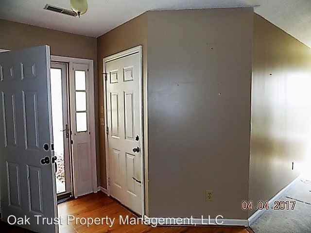150 Commons Way - Photo 2 of 17