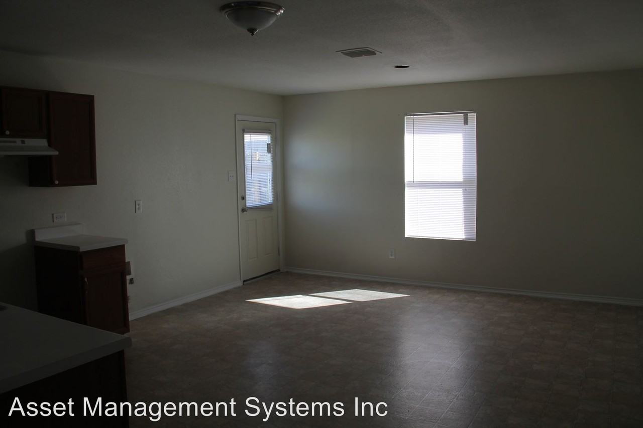 12401 Steel Wood Ln - Photo 3 of 17