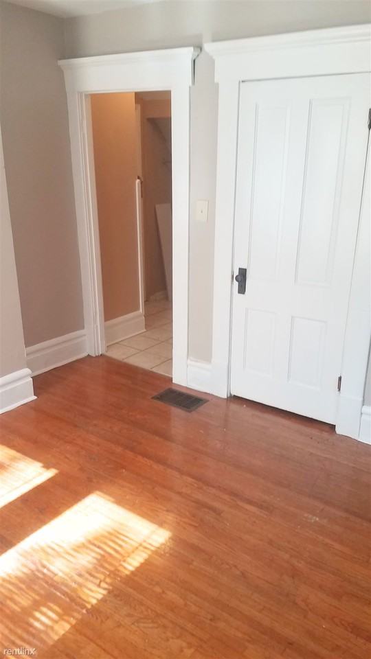 2592 East Ave - Photo 3 of 12