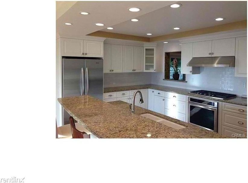 708 Emerald Bay - Photo 2 of 8