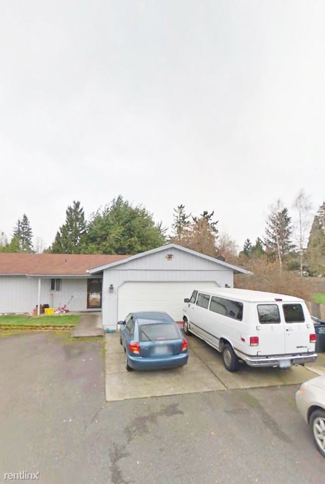 10704 NE Shaver St - Photo 2 of 10