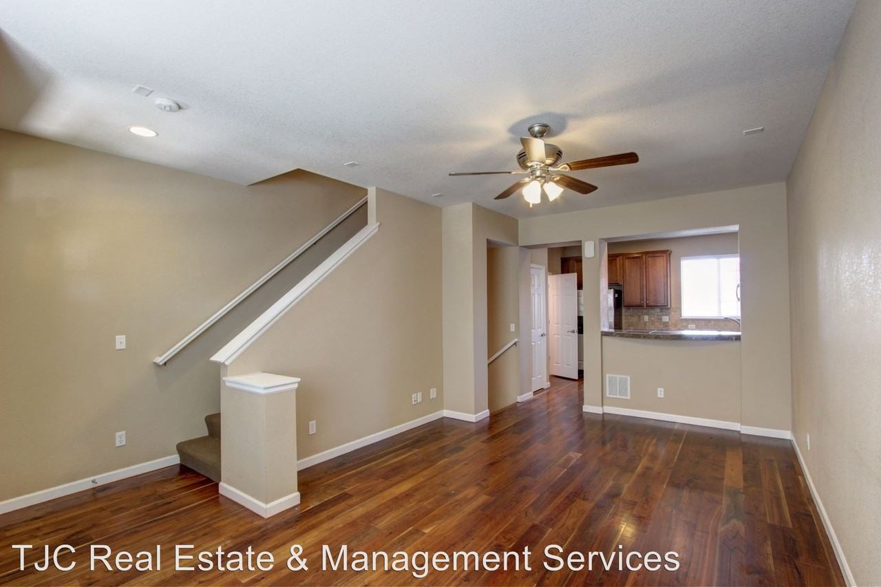7440 8th Ave #25 - Photo 3 of 17