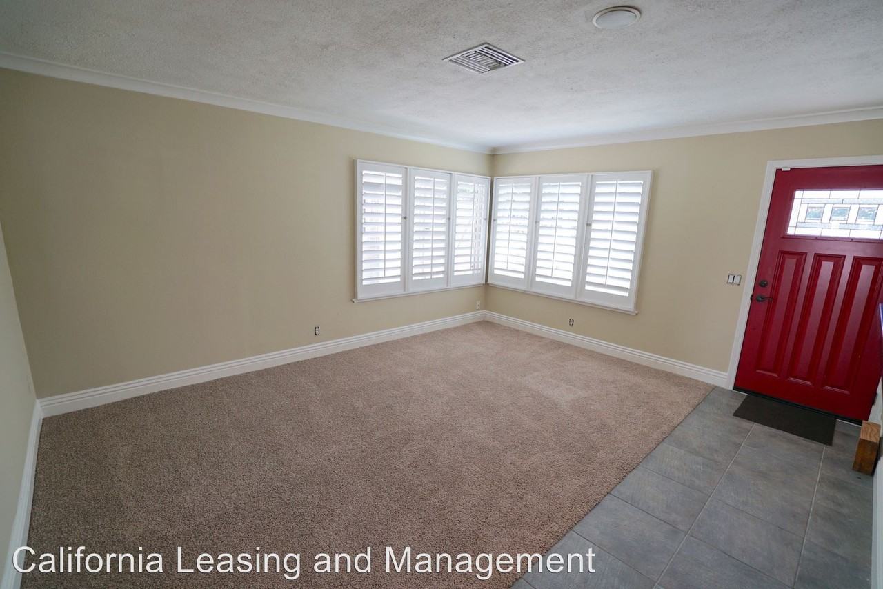 14841 Daffodil Ave - Photo 3 of 14